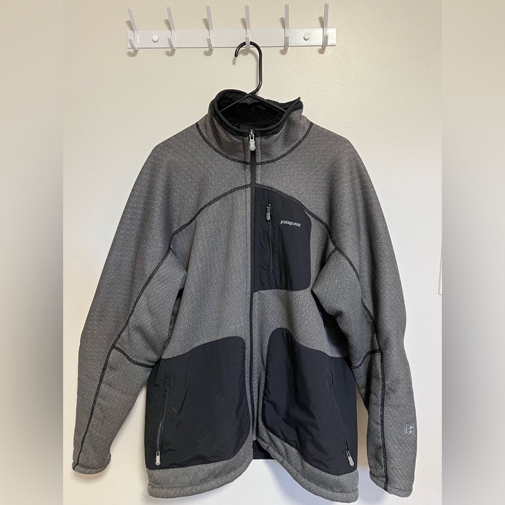 Patagonia R2 Granular Jacket